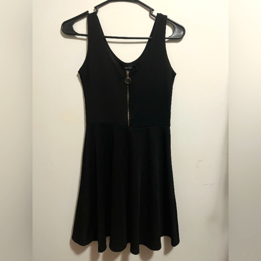 👑Rue 21 mini dress